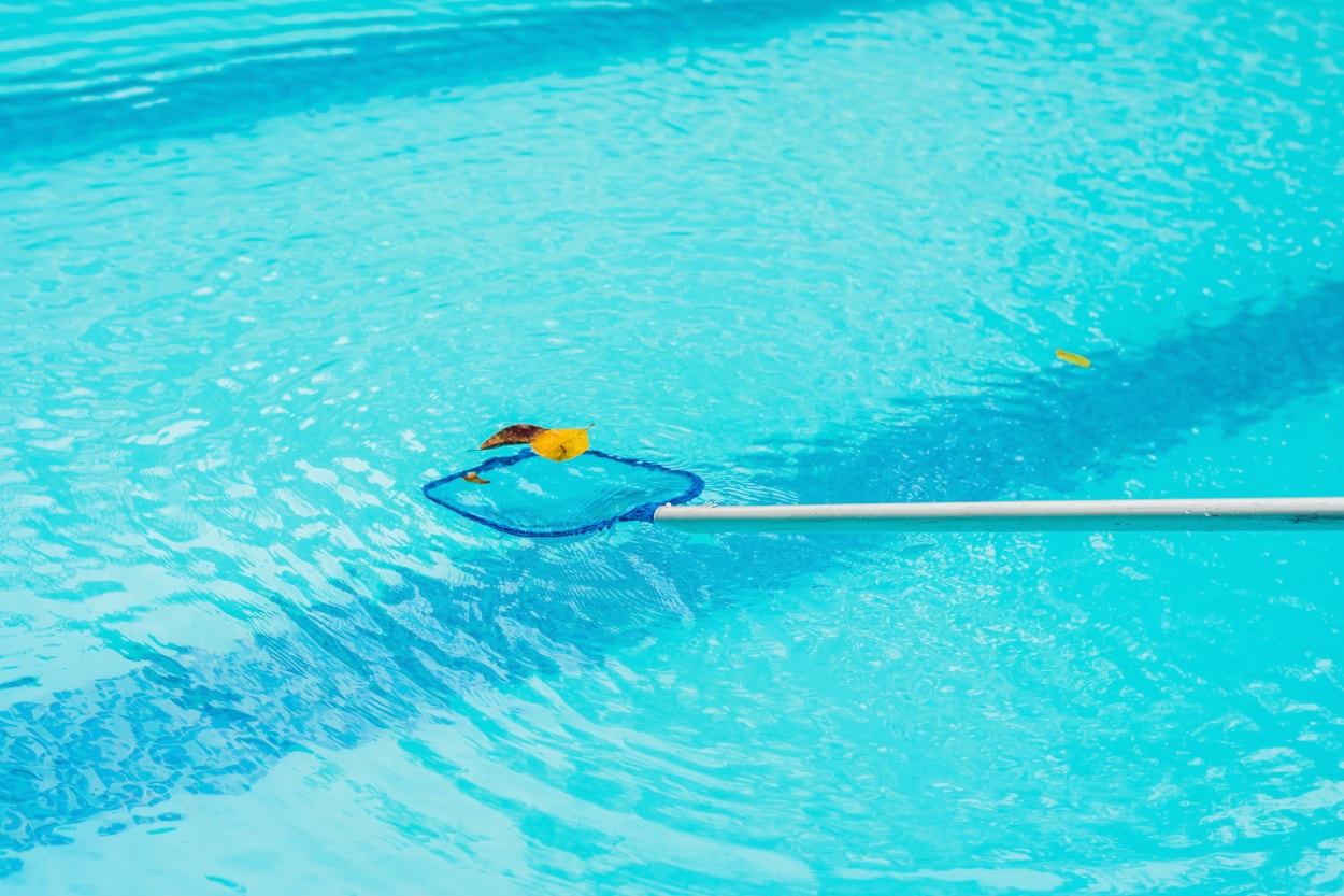 prepara tu piscina para el verano.